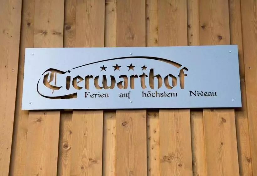 ホテル Tierwarthof
