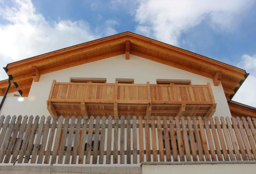 פנסיון Alpenrose Apart