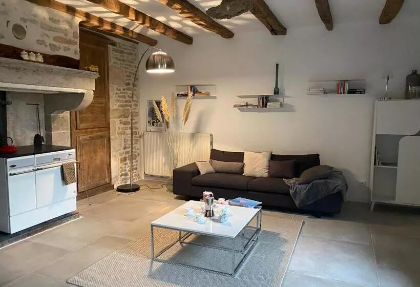 Aamiaismajoitus (B&B) Chez Odette Chambre Saule Pleureur