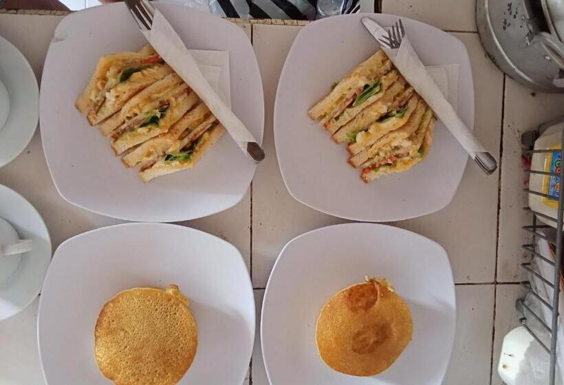 민박 Poling Sea View