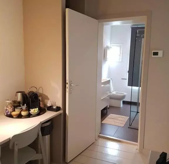 ベッドアンドブレックファースト The Superstay Boutique Guestroom
