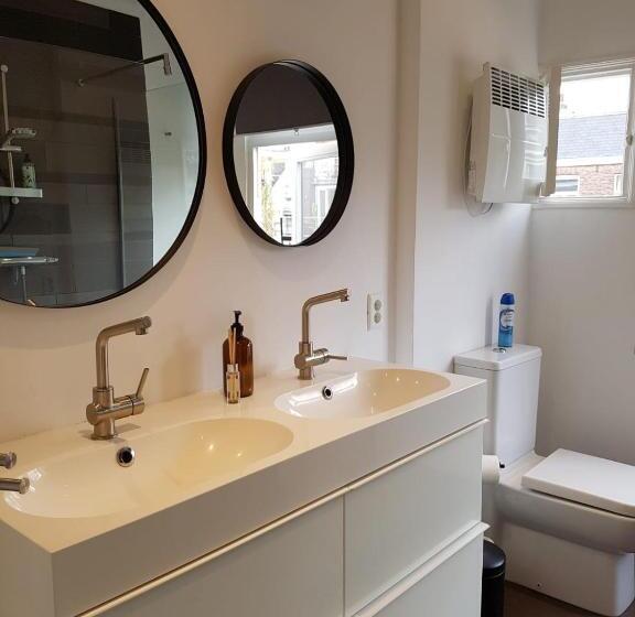 צימר The Superstay Boutique Guestroom