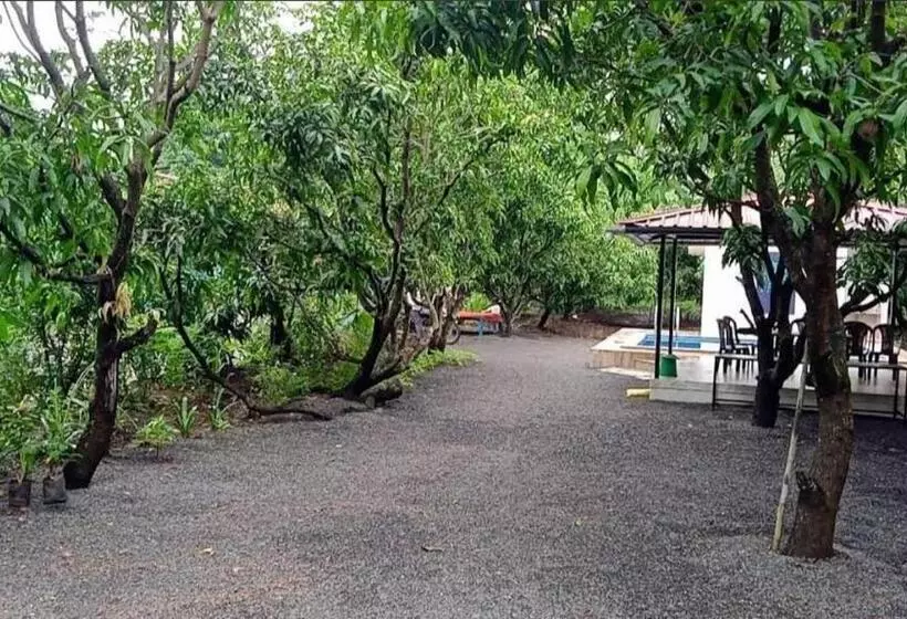 Green Arc Resort