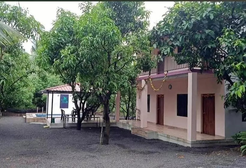 Green Arc Resort