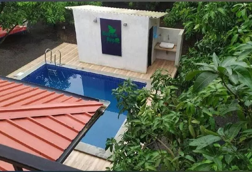 Green Arc Resort