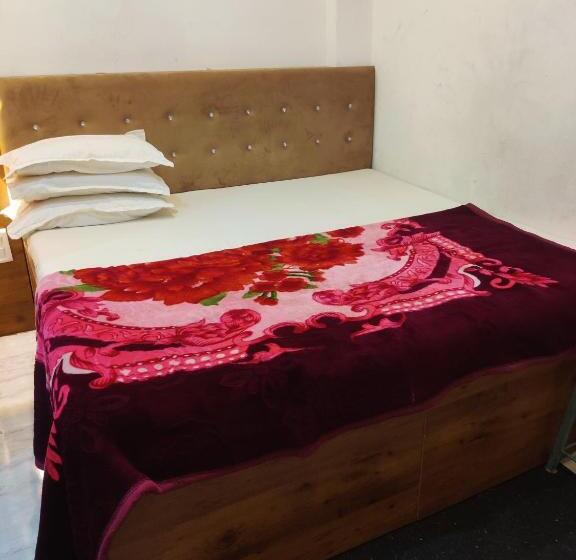 בית מלון כפרי Amritam Inn