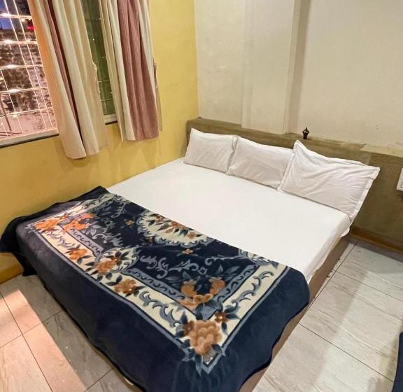 בית מלון כפרי Amritam Inn