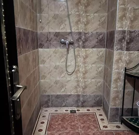 هتل Chez Belhou