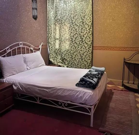 هتل Chez Belhou