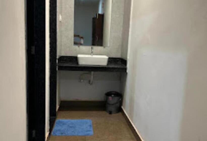 호텔 Durvankur Amboli