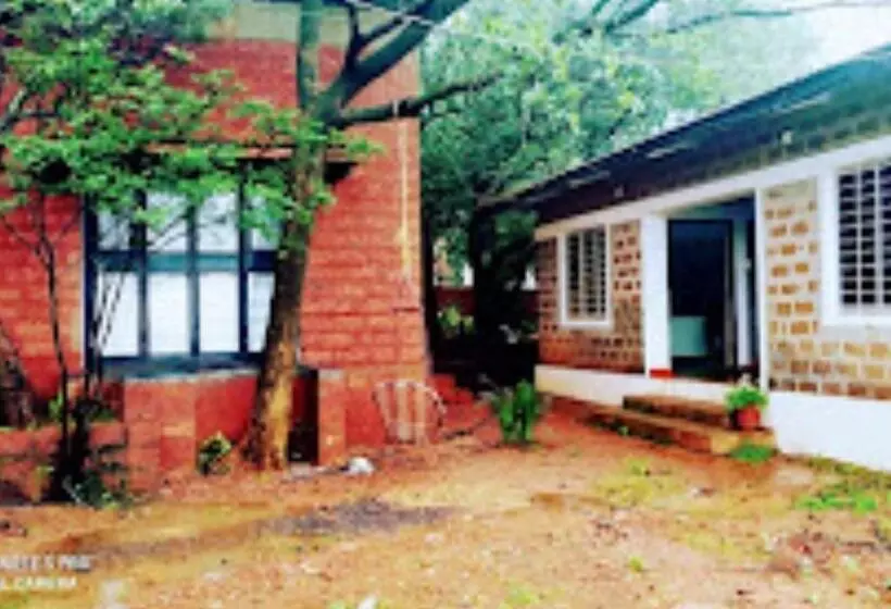 ホテル Durvankur Amboli