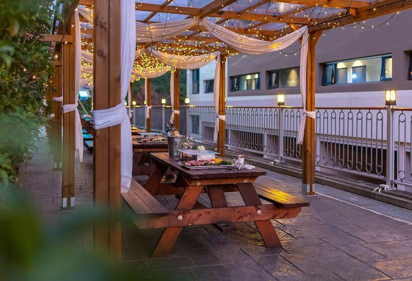 Hotel Friemily Poolvilla &