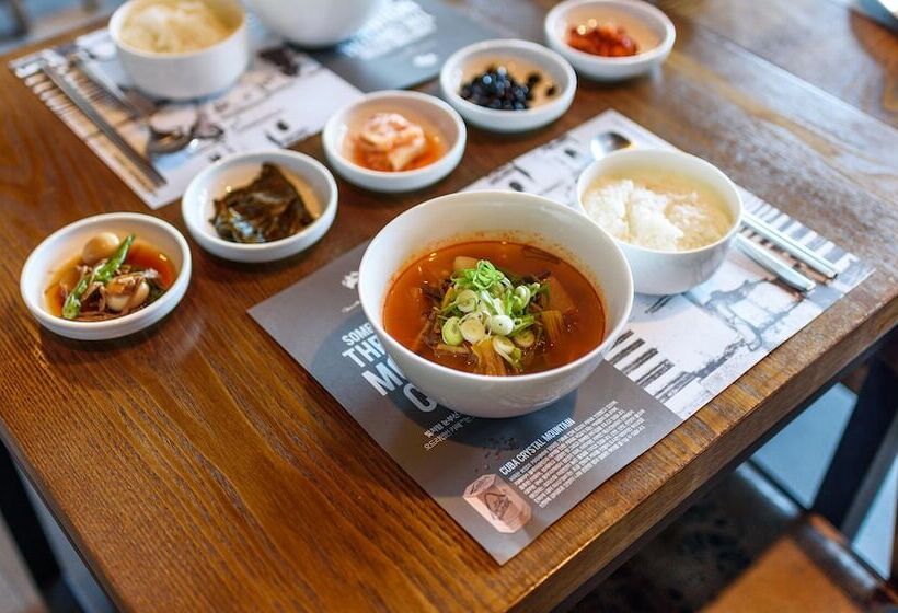 Hotel Friemily Poolvilla &