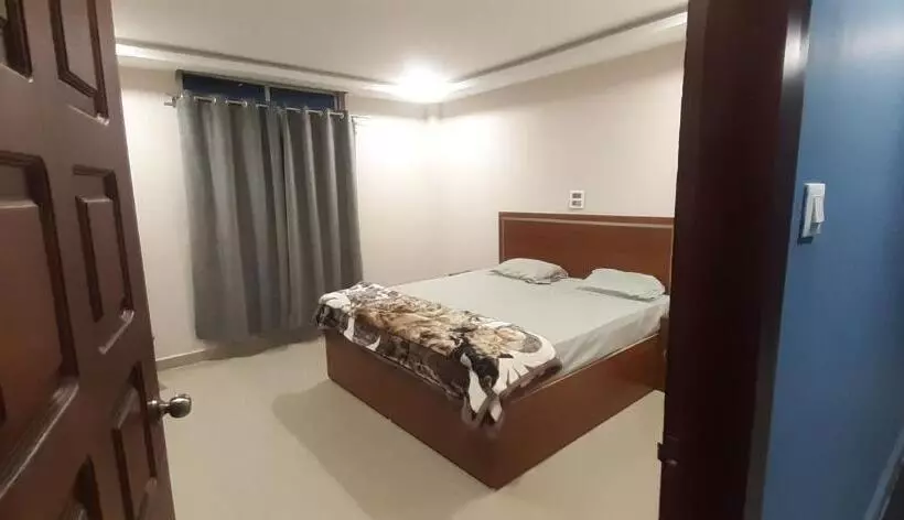 Hotelli Hilsan Residency And