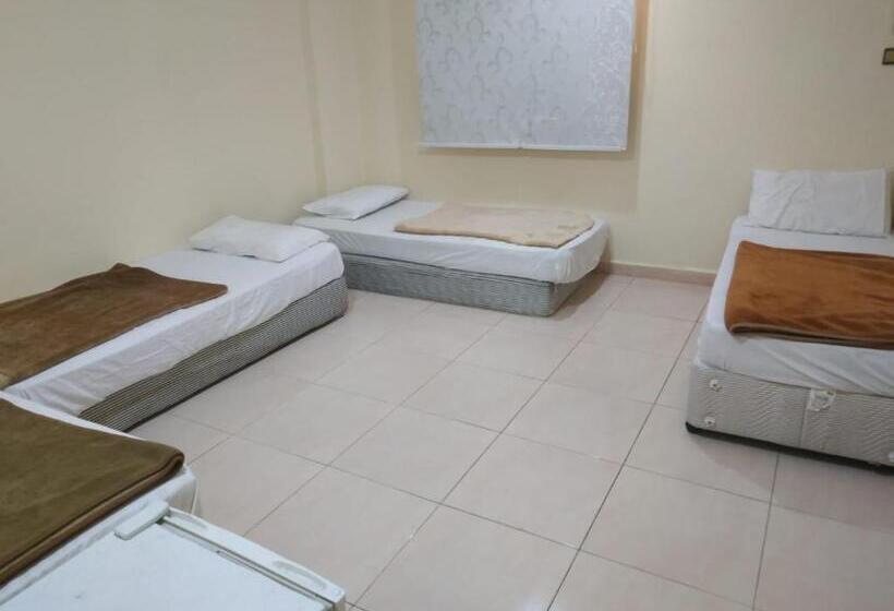 בית מלון כפרי Holud