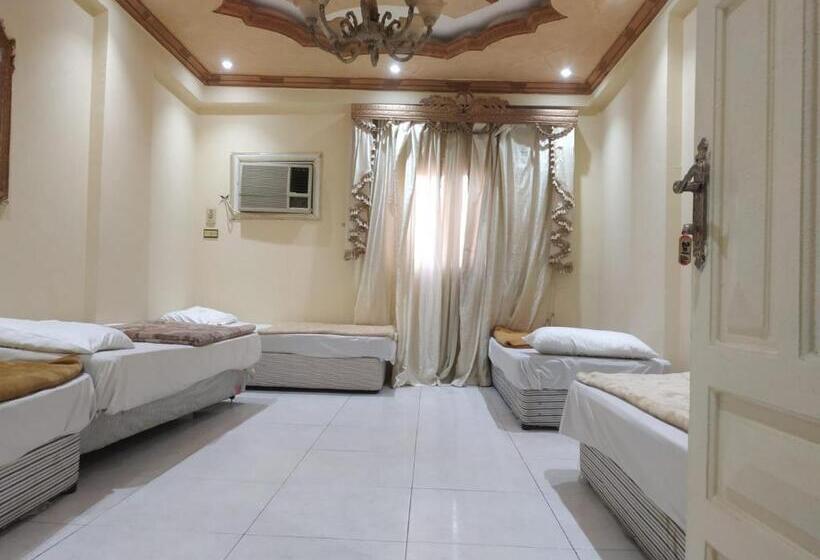 בית מלון כפרי Holud