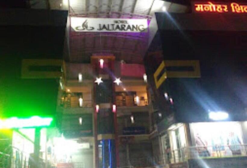 ホテル Jaltarang Kalmath