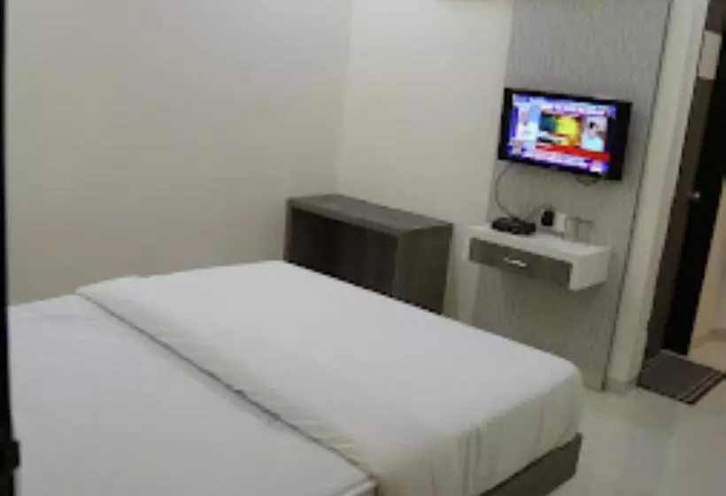 Hotelli Lotus Chandrapur