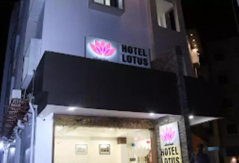 Hotelli Lotus Chandrapur