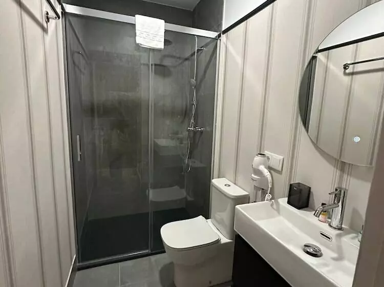 هتل Posada De Los Venerables