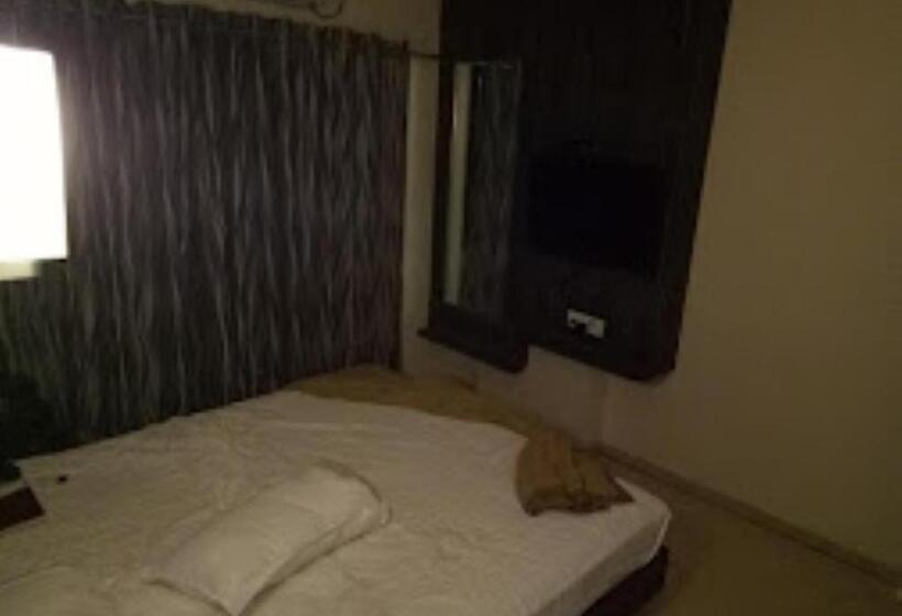 Hotel Pratibha Executive 2 Star Osmanabad