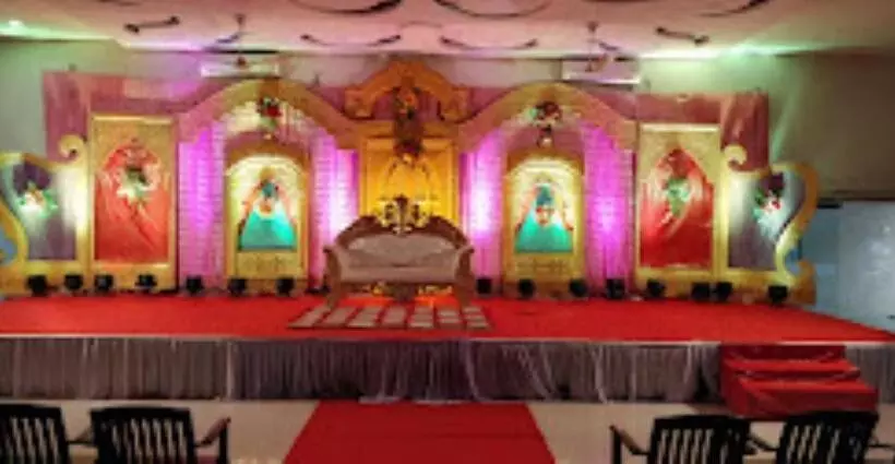 ホテル Shagun,akola