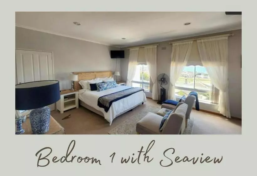 ペンション Albatross Nest Guesthouse