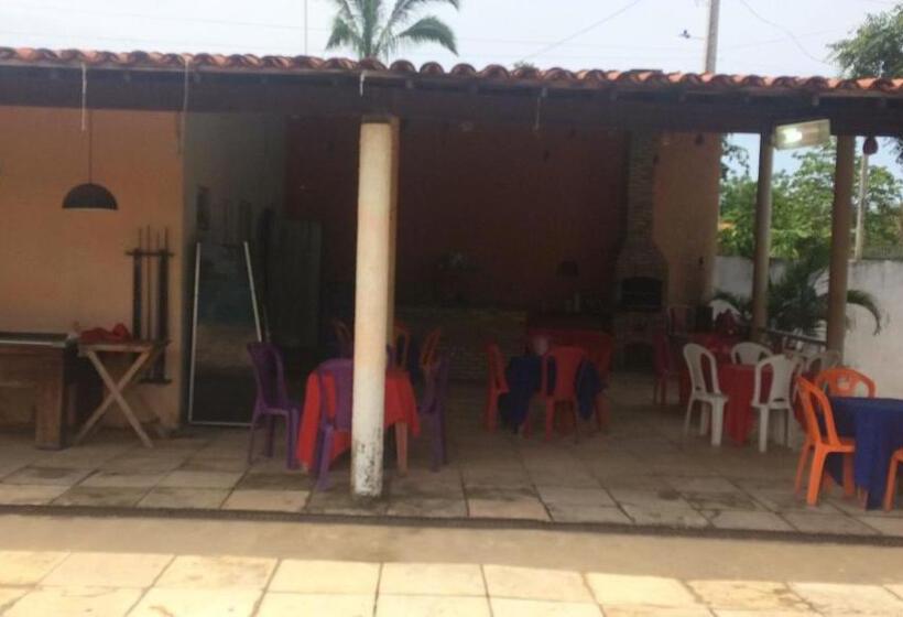 ペンション Casa Com Piscina E Churrasqueira