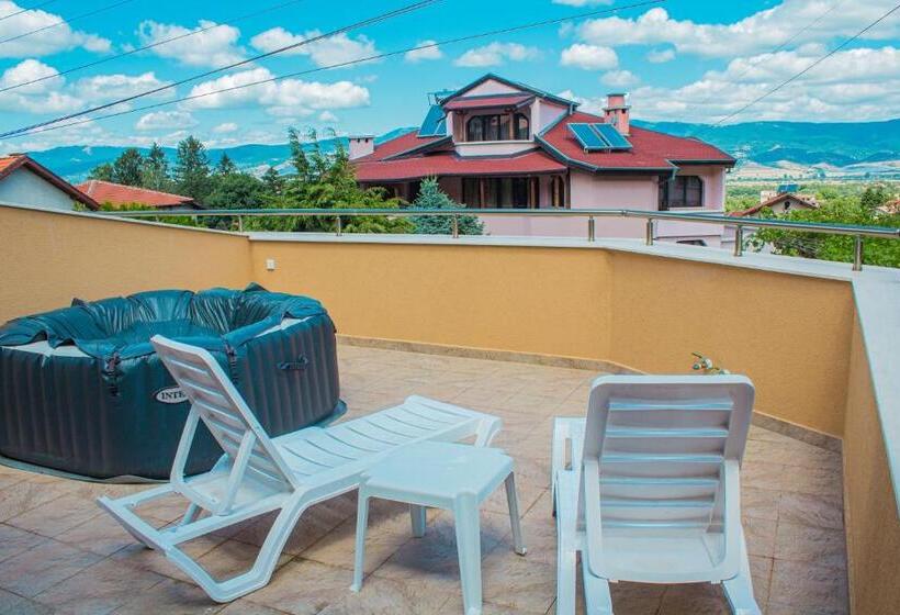 Pensione Guesthouse The Rock