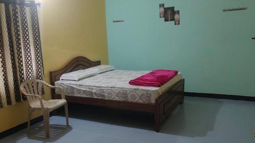 Pensió Sndy Cottage Yercaud