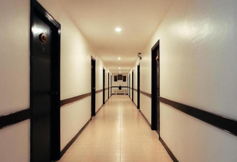 Общежитие 978 Chidlom At Jomtien