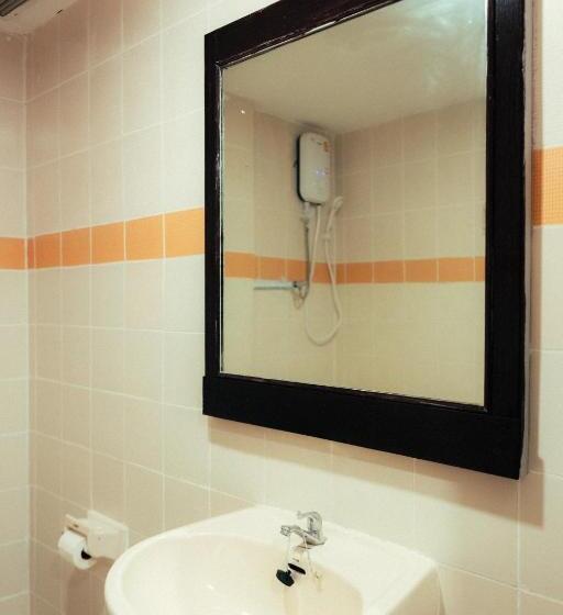 Общежитие 978 Chidlom At Jomtien