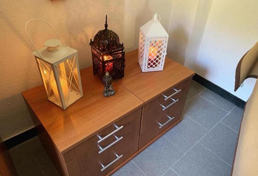 הוסטל Leo Anfosso