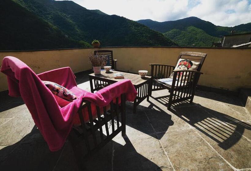 הוסטל Leo Anfosso