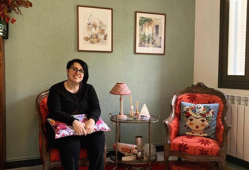 הוסטל Leo Anfosso