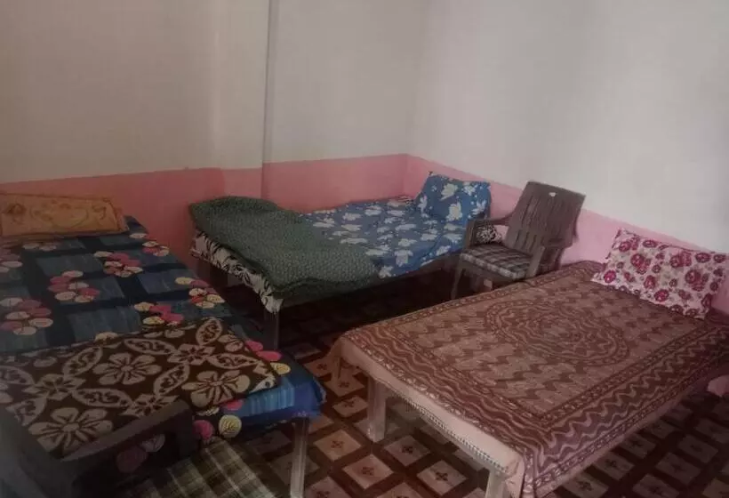 Baba Hostel