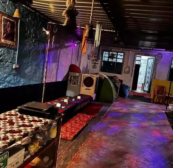 Baba Hostel