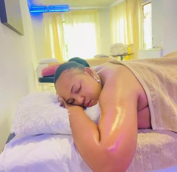 تختخواب و صبحانه Comfort Home Bnb