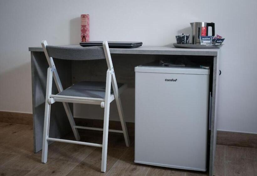 تختخواب و صبحانه La Terrazza   Rooms