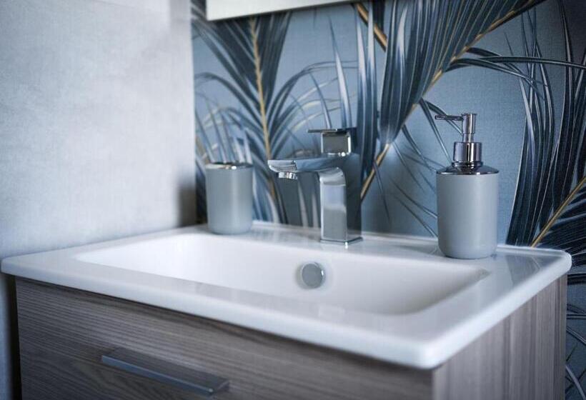 تختخواب و صبحانه La Terrazza   Rooms