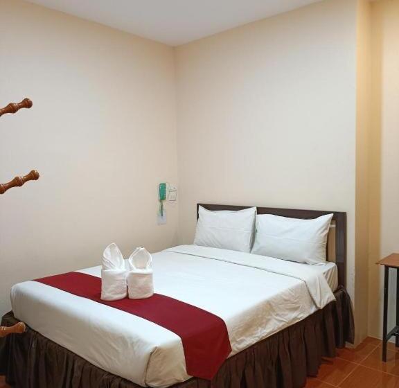 Hotell แอมไอม่อน ที่พักใจกลางเมืองขลุงจังหวัดจันทบุรี