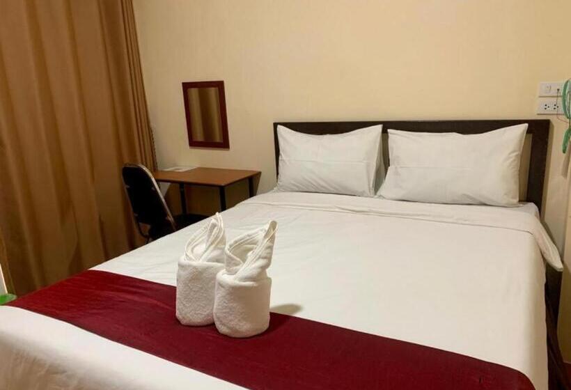 Hotell แอมไอม่อน ที่พักใจกลางเมืองขลุงจังหวัดจันทบุรี