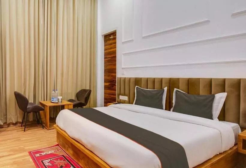 Hotelli Collection O Amar Villa