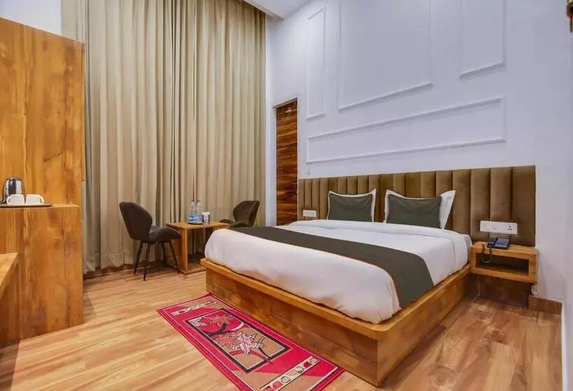 Hotelli Collection O Amar Villa