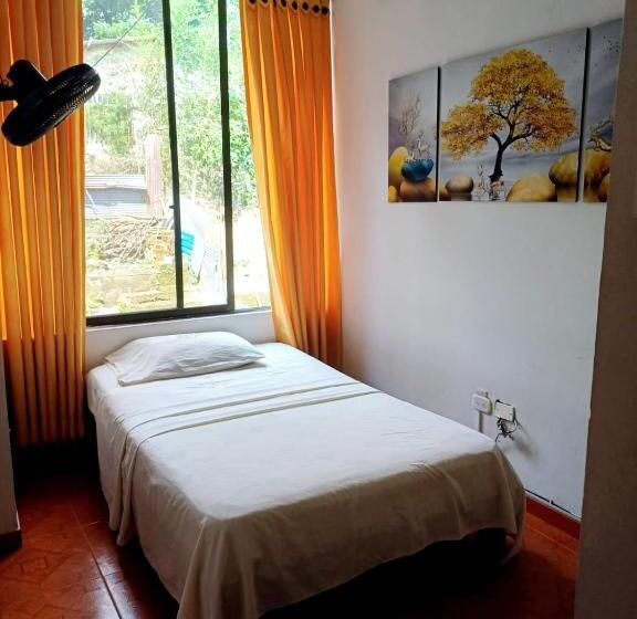 ホテル Confort Putumayo