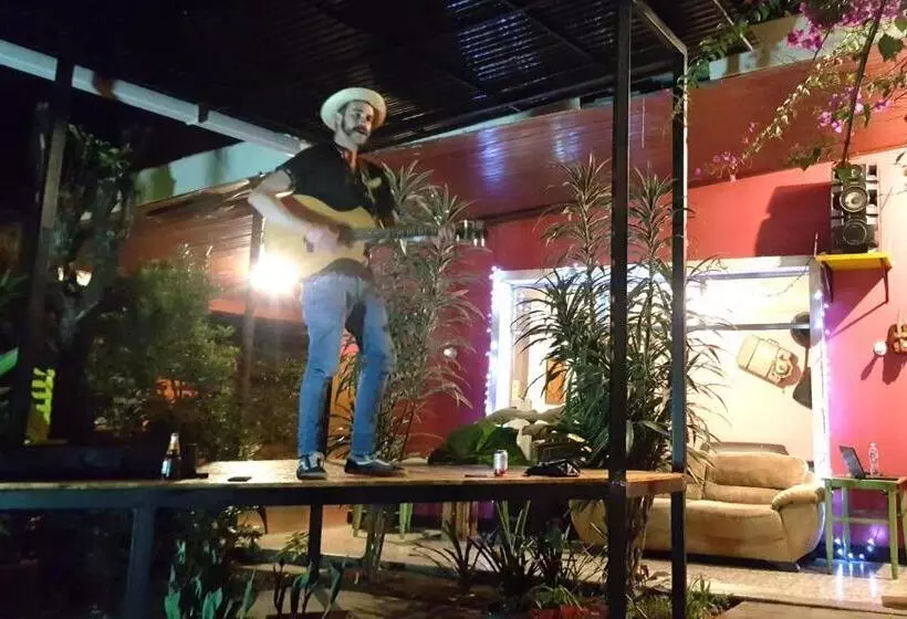 هتل کپسول Margaritas Hostel