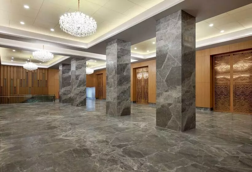 Hotelli Grand Mercure Lampung