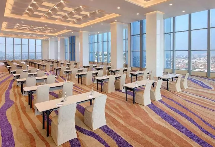Hotelli Grand Mercure Lampung