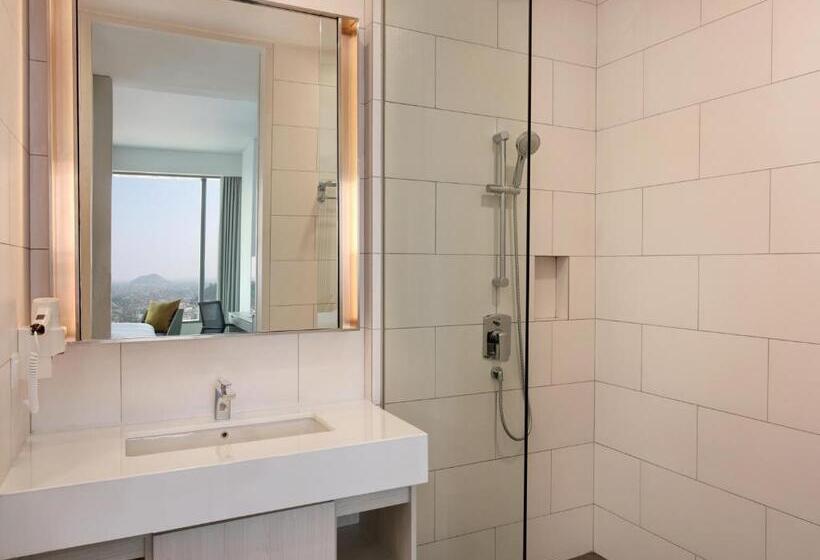 هتل Grand Mercure Lampung