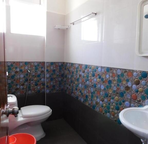 בית מלון כפרי Nectar Living   Iris